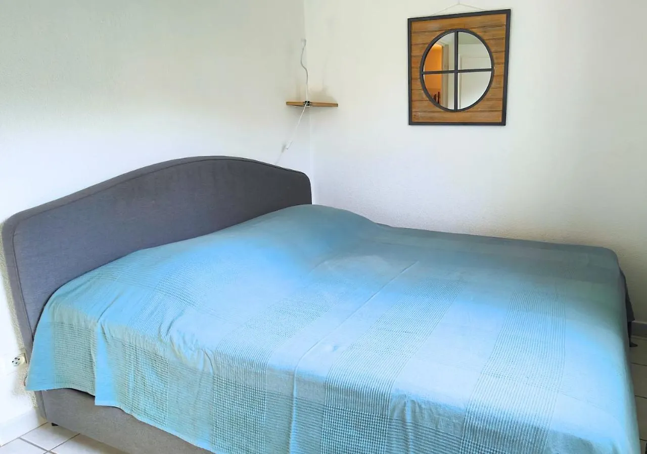 Mazet - A 300M De La Plage / Terrasse / Wifi / La Conciergerie Varoise La Londe-les-Maures 0*,